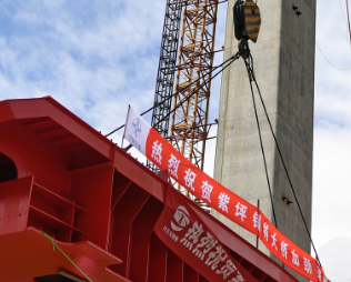 紫坪铺特大桥施工钢丝绳索具用于物料吊装